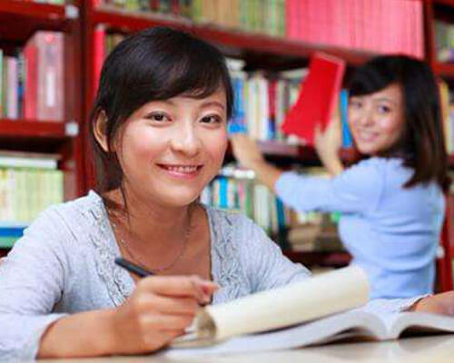 美国高中申请 她托福60+上了顶尖高中名校