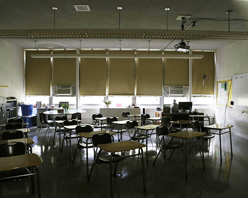 美国留学新闻：小满留学签约圣十天主教学校 课堂