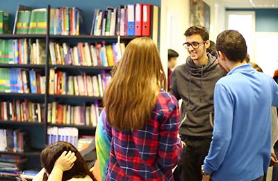 美国高中需要修满多少学分才能顺利申请名牌大学？