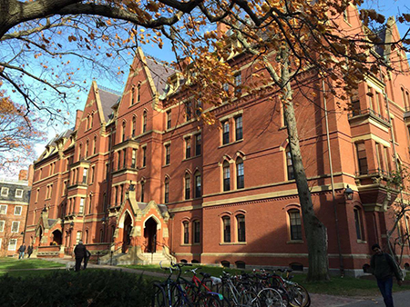 哈佛大学 Harvard University