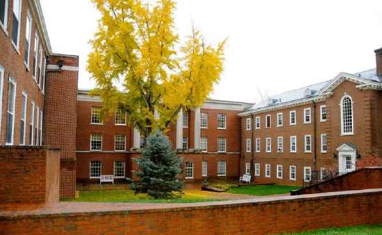 乌德贝里森林学校Woodberry Forest School