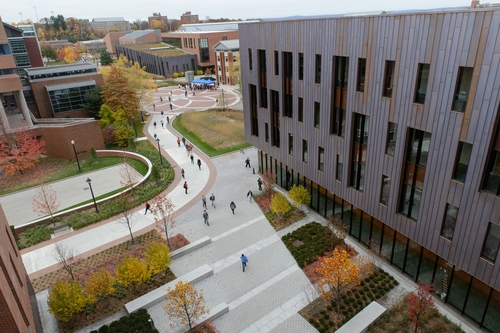 申请美国留学康涅狄格大学 申请美国留学康涅狄格大学