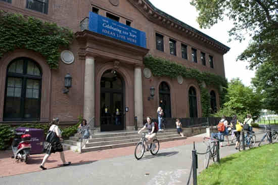 史密斯学院(Smith college) 史密斯学院(Smith college)