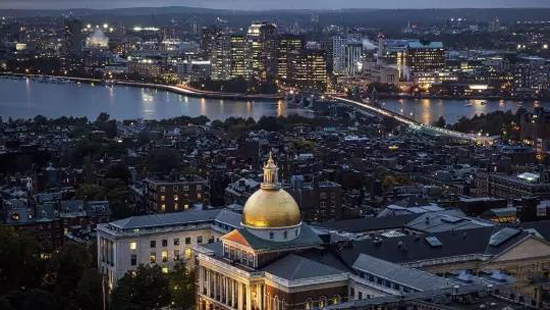 美国留学萨福克大学 美国留学萨福克大学