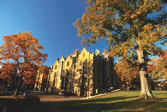 凯尼恩学院(Kenyon College) 凯尼恩学院(Kenyon College)