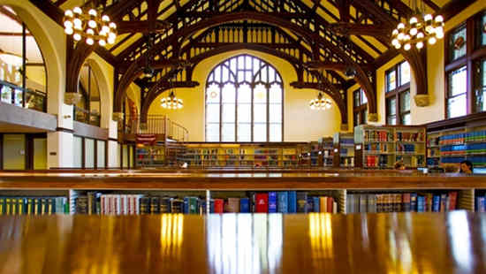 曼荷莲学院(Mount Holyoke College)