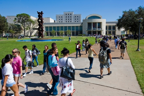 美国名校推荐休斯敦大学