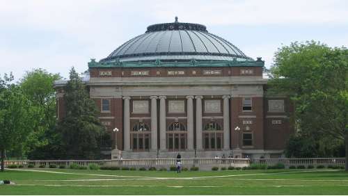 1200px-Foellinger_Auditorium_2007.jpg
